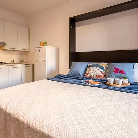 D3 - 2 By Interhome