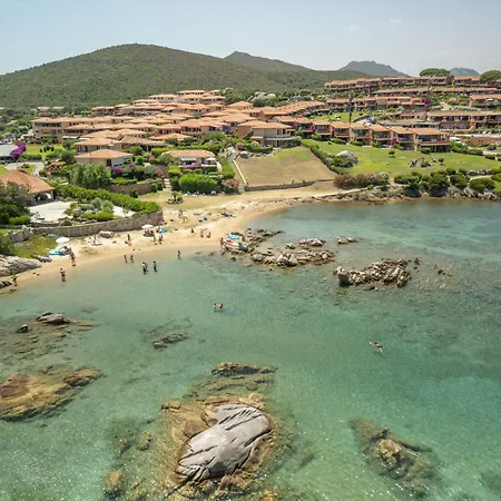 Lägenhet D3 - 2 - Baia De Bahas By Interhome Golfo Aranci