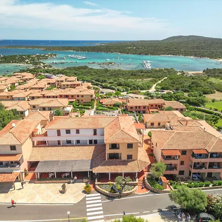 Lägenhet D3 - 2 - Baia De Bahas By Interhome